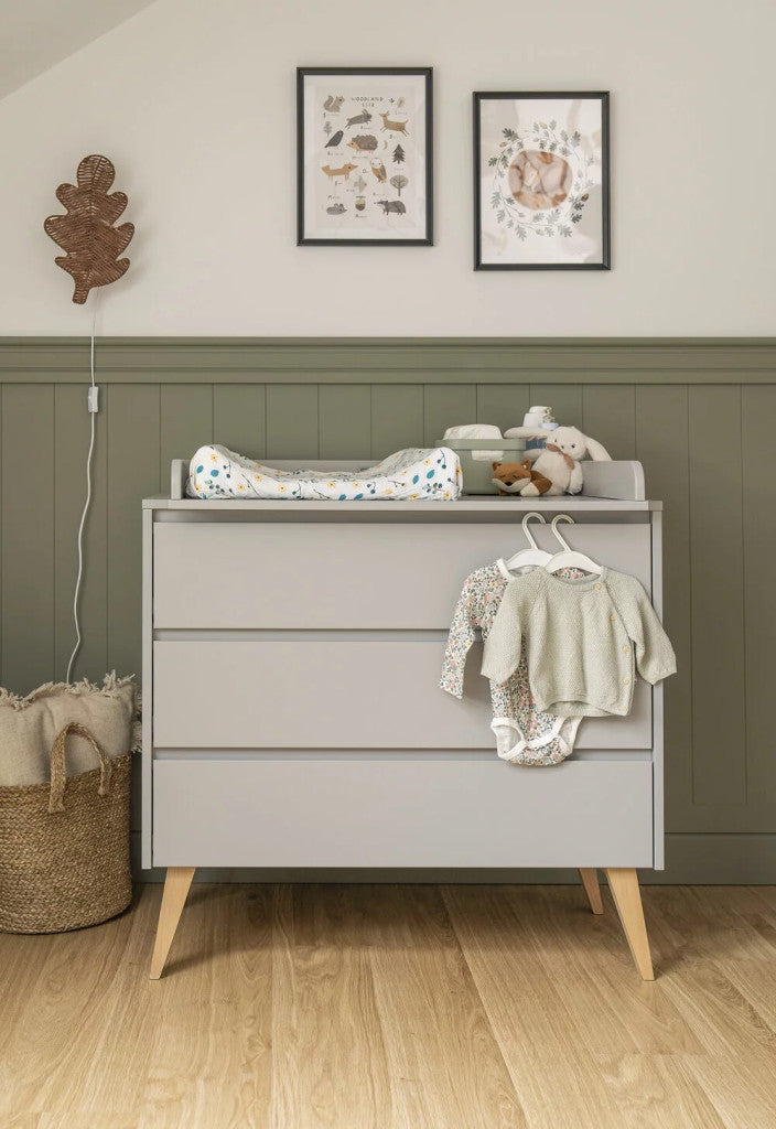 Pinio Swing Grey komód 3 fiókos