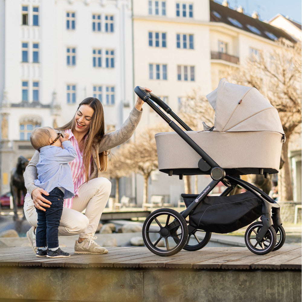 PETITE&MARS Kombinált babakocsi SCOUT 3 az 1-ben Anthracite Moon Core Pro i-Size-2