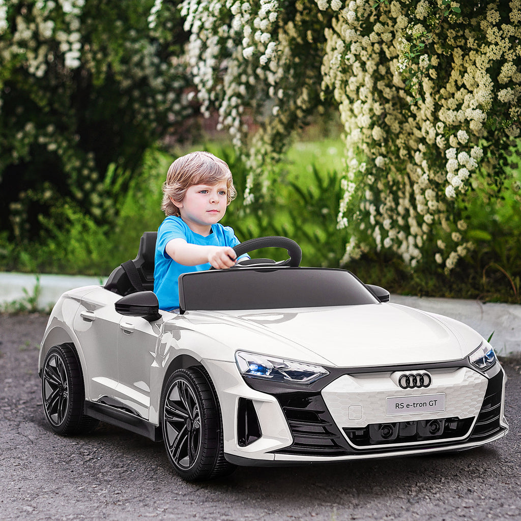 Voiture électrique enfant 12 V - véhicule électrique avec télécommande parentale fournie - V. Max. 5 Km/h - effets sonores, lumineux - Audi RS E-tron GT blanc